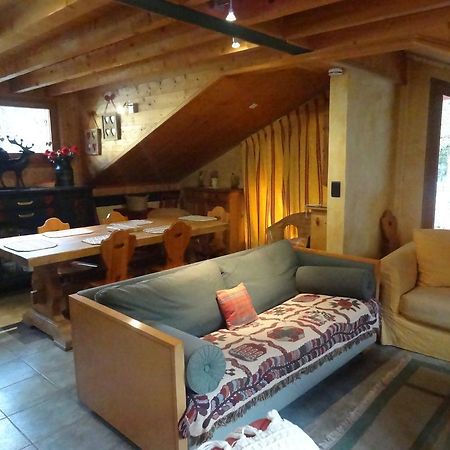 Les Nereides Studios Et Appartements Brides Les Bains Dış mekan fotoğraf