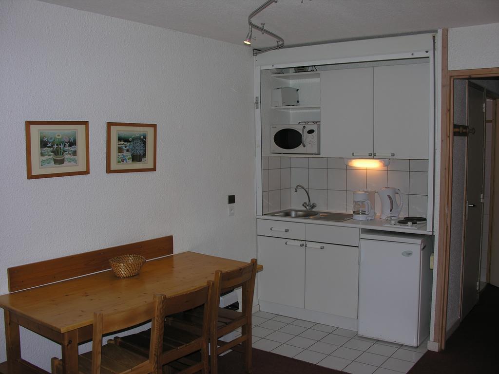 Les Nereides Studios Et Appartements Brides Les Bains Dış mekan fotoğraf